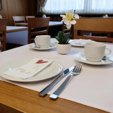 Hotel Find Štutgart