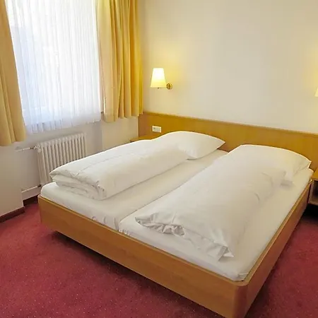 Find Hotel