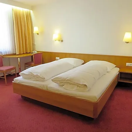 Find Hotel 3*