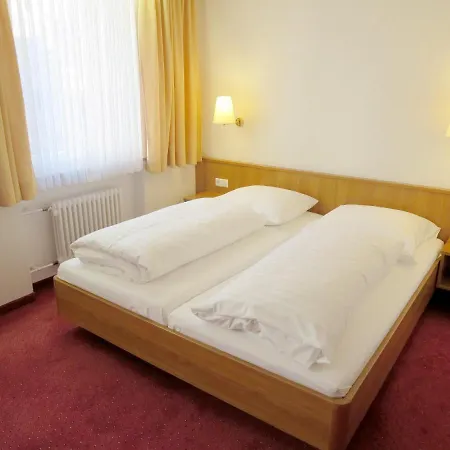 Hotel Find 3*