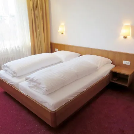 Find 3* Stuttgart
